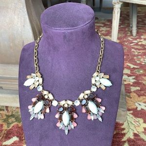 Bloomingdale’s Statement costume necklace 18-20”